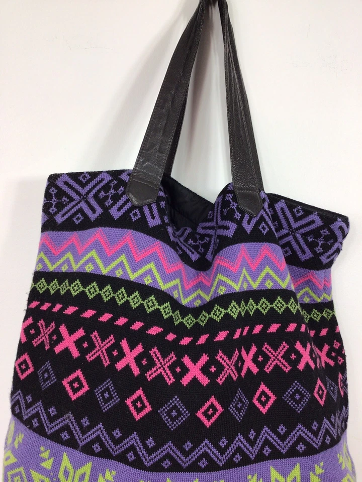 Neve Nordic Wool Tote Bag Purse - Image 2 of 4