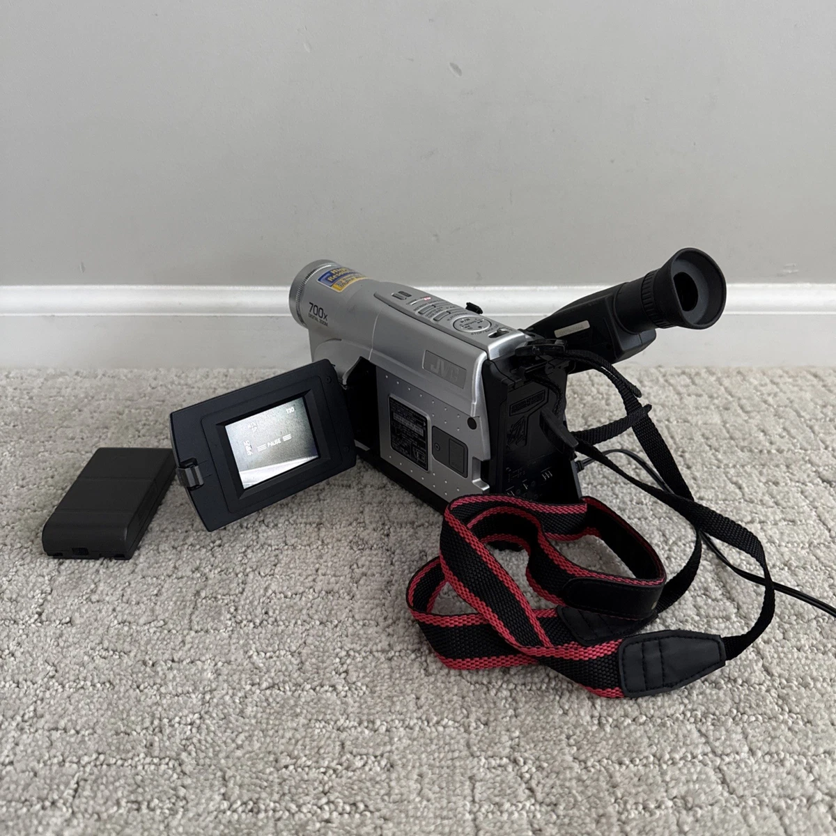 JVC 700x Digital Zoom Camcorders Super VHS-C for sale | eBay