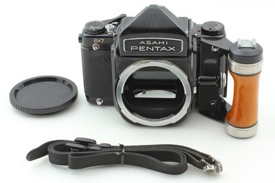 N MINT w/Grip] Asahi Pentax 6x7 67 Eyelevel Medium Format Camera