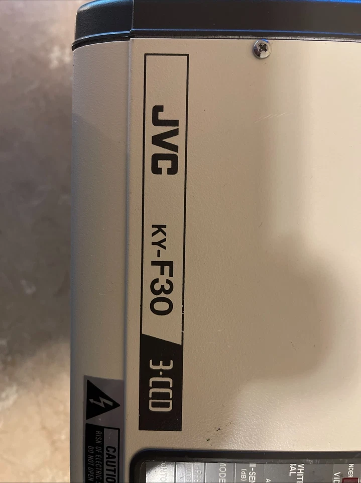 JVC KY-F30 CCD Video Camera Good Condition - "AS-IS" - Image 2 of 4