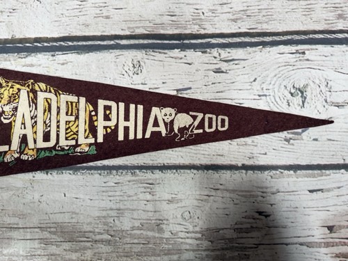 Vintage Philadelphia Zoo PA Tiere Reise Staat Souvenir 27" weinrot Wimpel Flagge - Bild 3 von 5