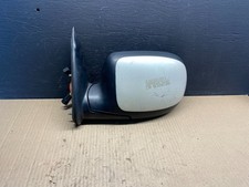 2003-2006 Chevrolet Tahoe Suburban Left Drive...