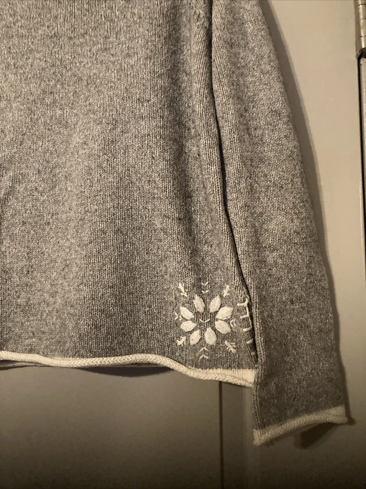 Women’s Cowl Neck Long Sleeve Pullover Gray  Simple Holiday Sweater| TILT|  Sz L - Image 3 of 4