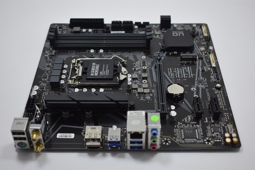 B560M-DS3H-AC Intel LGA 1200 10TH & 11TH Gaming Desktop Motherboard No I/O... - Picture 2 of 2
