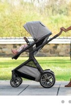 Nuna Demi Grow Stroller in grey minimally use...