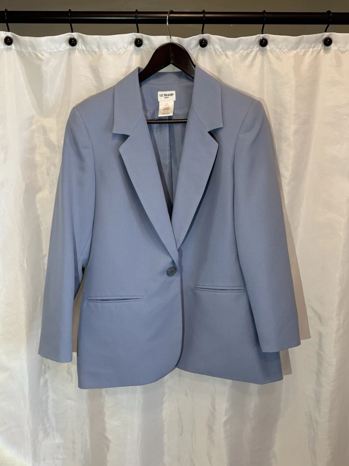 Conjunto de traje falda azul claro Liz Baker Petite - talla 12P y 14P Foto 2 de 4