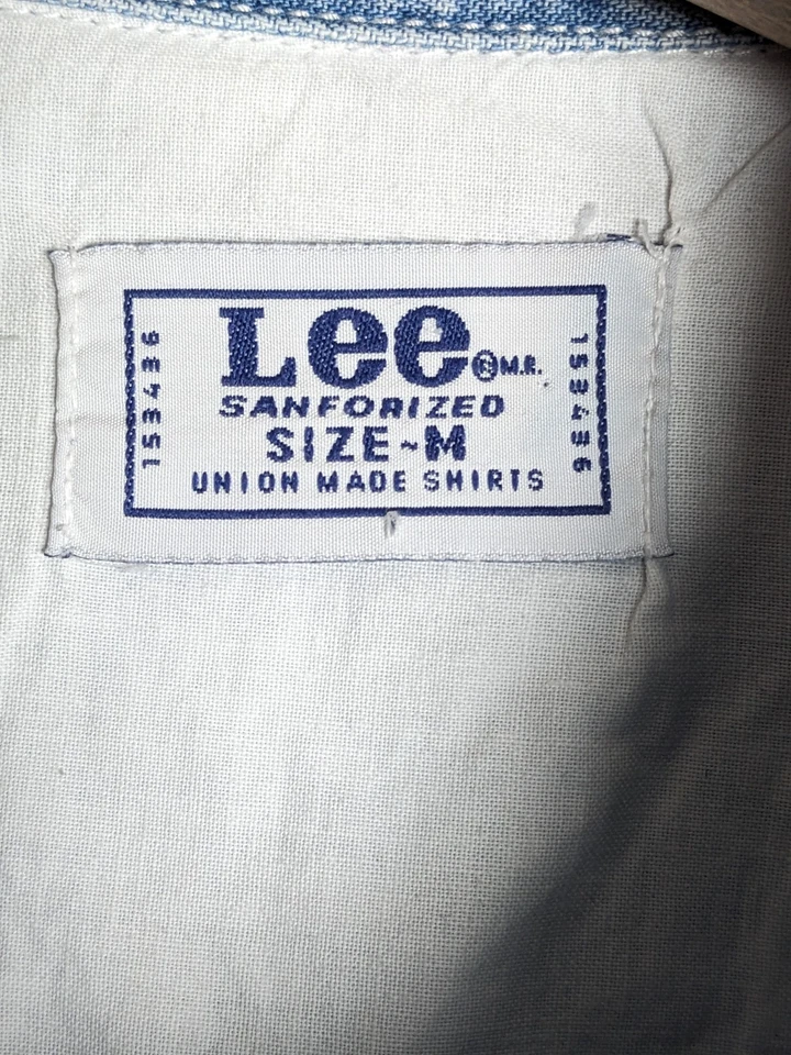 Lee Denim Shirt Mens Size M Blue Sanforized Short Sleeve Union Made Western - Image 2 of 4