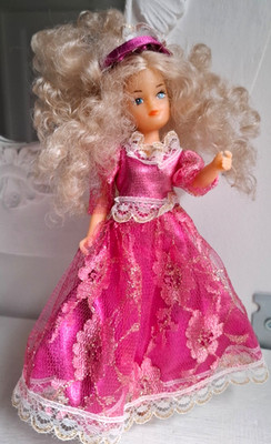 Vintage Ocean Toys _ orig. PAMELA LOVE / LITTLE SUSANA doll pink outfit 1980's