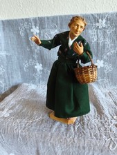 Heide original Krippenfigur &auml;ltere B&auml;uerin mit Korb 19cm Lajon - Gr&ouml;den S&uuml;dtirol