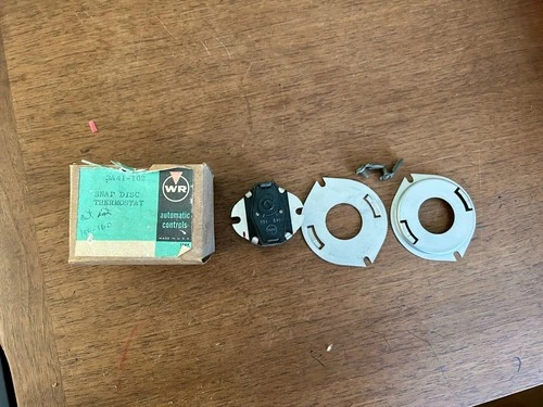 White Rodgers 3A41-102 Snap Disc Thermostat NOS