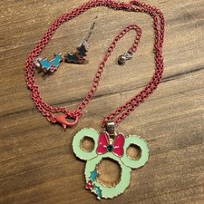 Disney Minnie Wreath Necklace And Earrings Set Metal Holly Christmas Holiday