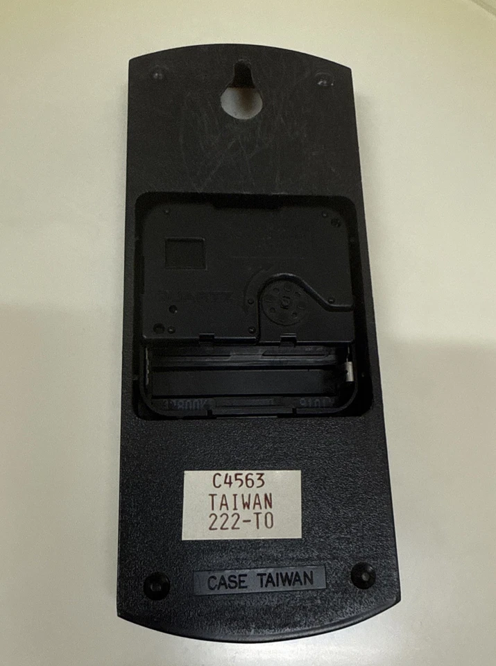 M96- Bulova C4563 Quartz Wall Clock Black Off White Dial Classic - Image 3 of 3