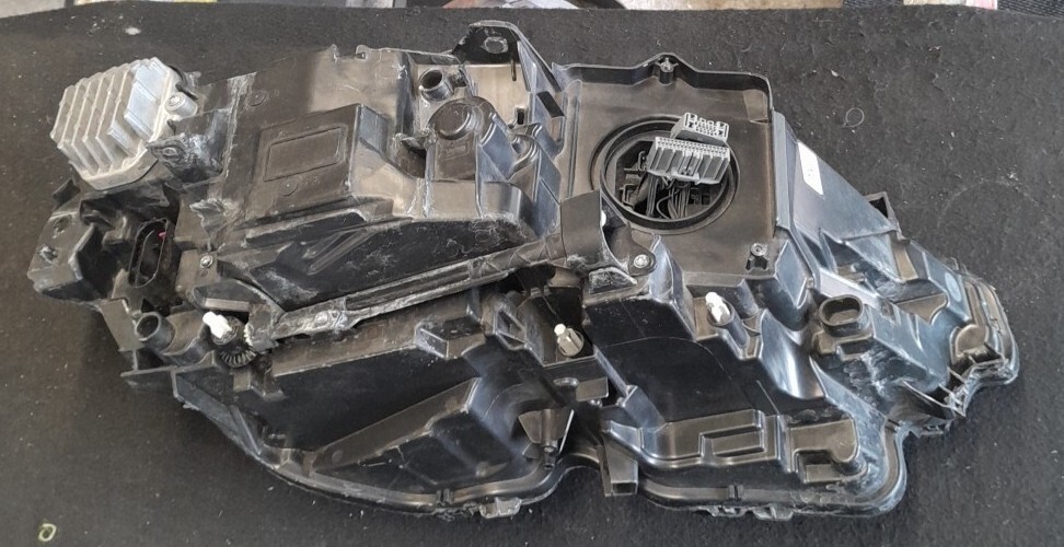 Volvo S90 V90 LED Left Side Headlight 31468908 Genuine for sale 
