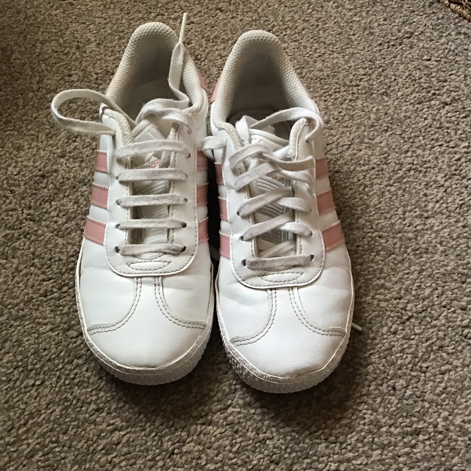 girls gazelle trainers