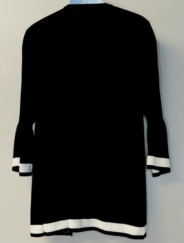 Calvin Klein große Damen-Achselzucken schwarz ausgestellte Ärmel offen mit Etikett - Bild 2 von 3