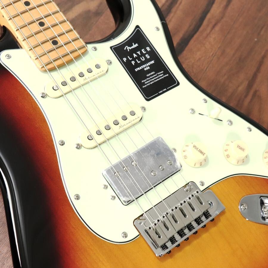 Fender Mexico / Player Plus Stratocaster HSS Maple