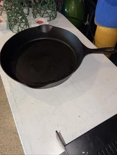 #11  Wagner Sidney Large Clean Cast Iron Skillet Heat Ring & Arched Logo Nice