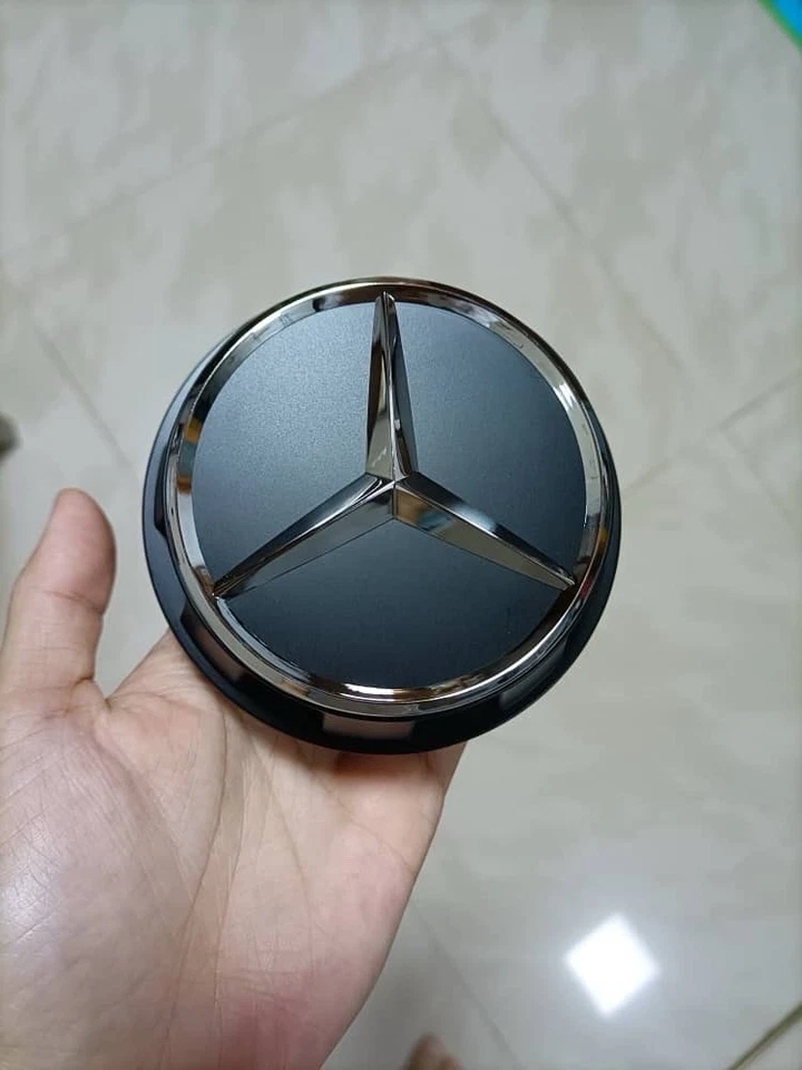 Factory Mercedes Benz Center Cap G63 G550 G Wagon OEM AMG Wheel A0004003400 G - Image 3 of 4