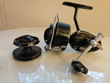 Garcia Mitchell 300 with xtra spool - 1970s vintage spinning reel Made in France