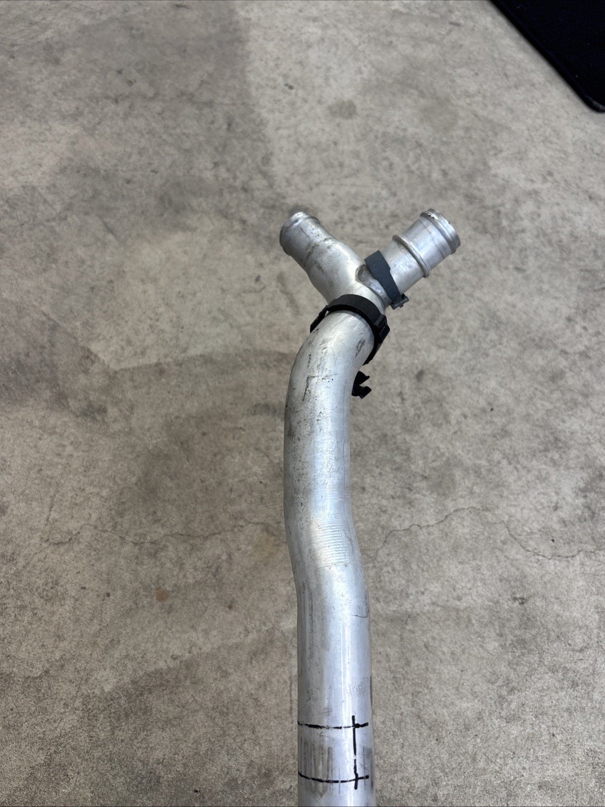 Audi R8 2017 Hose pipe P/N 4S0121485