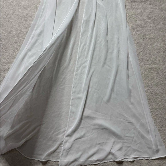 Bata Larga In Bloom by Jonquil Blanca Chifón Marfil Encaje Cuentas GRWM M Foto 3 de 4