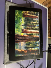 Wacom 16 Pro Pen Touch DTH-1620 and Two Pens and Case