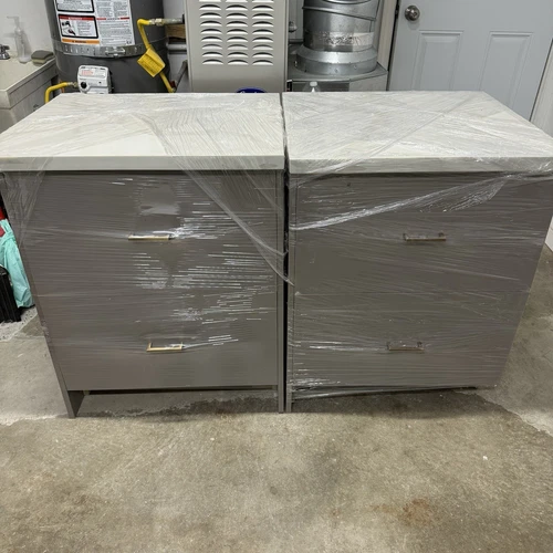 Kitchen Base Cabinet with Quartz Countertop