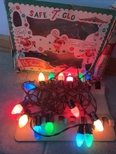 Vintage MCM 50s Safe-T-Glo Christmas Lights 15 Multi Color WORKING W/ Box