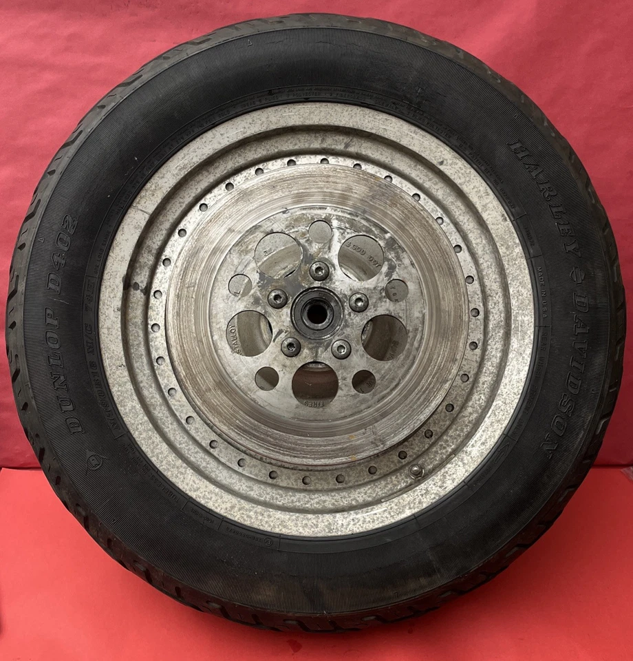 Llanta trasera Harley Davidson Sportster XL 883 1999 Foto 2 de 4