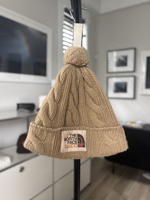 GUCCI X NORTH FACE CABLE KNIT LOGO BEANIE