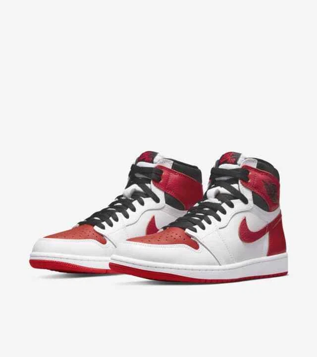 NIKE AIR JORDAN 1 RETRO HIGH OG HERITAGE SIZE 42.5EU 8UK 9US SOLD OUT