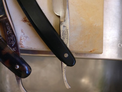 Japanese Ribbon And French Le Jaguar Straight Cut Throat Razors - Picture 10 of 14