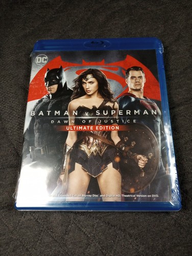 Batman vs Superman , Storks Blu Ray DvD New - Picture 3 of 4