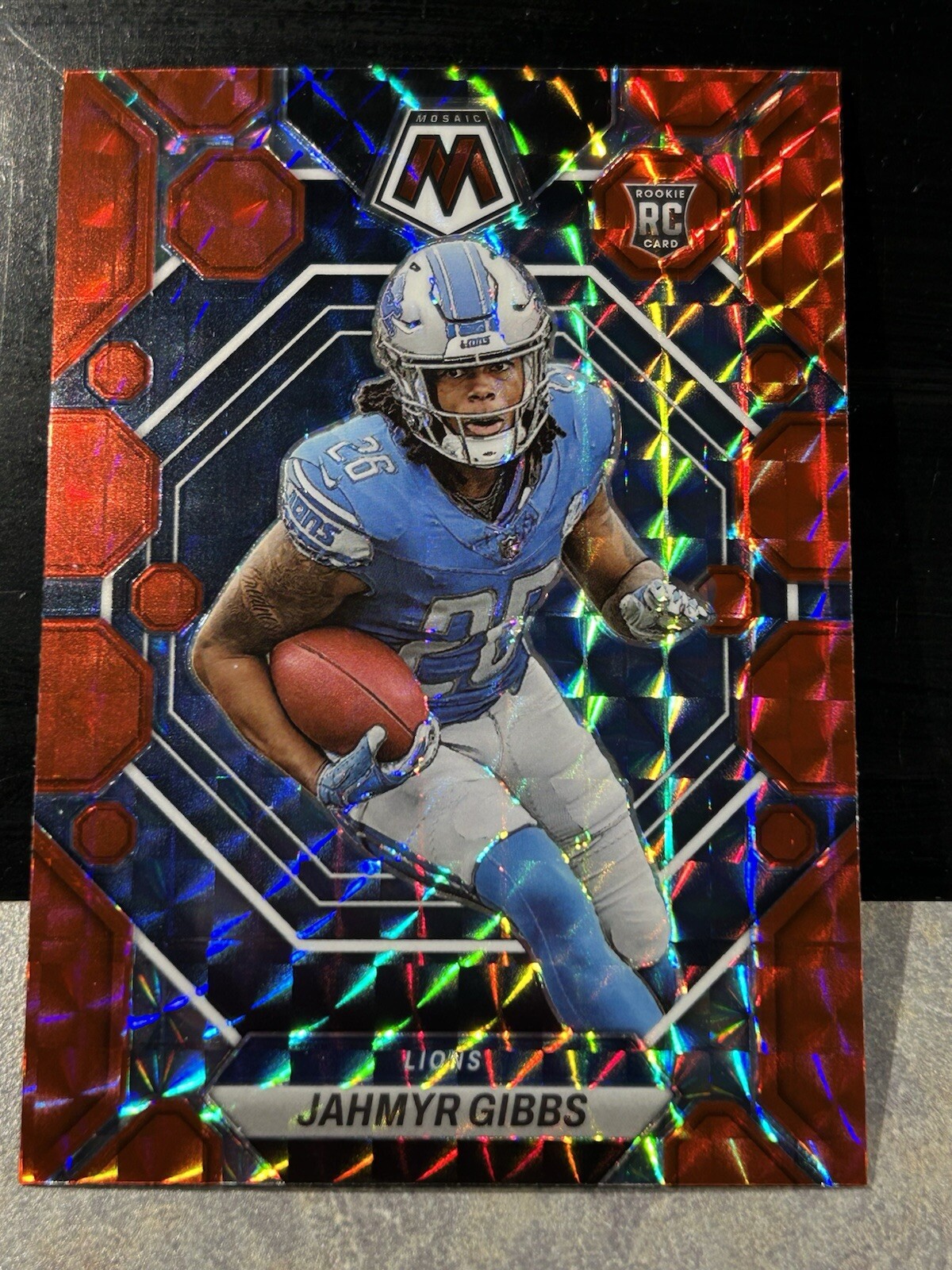 2023 Jahmyr Gibbs Panini Mosaic Red Prizm Rookie Card #324 RC SP Lions