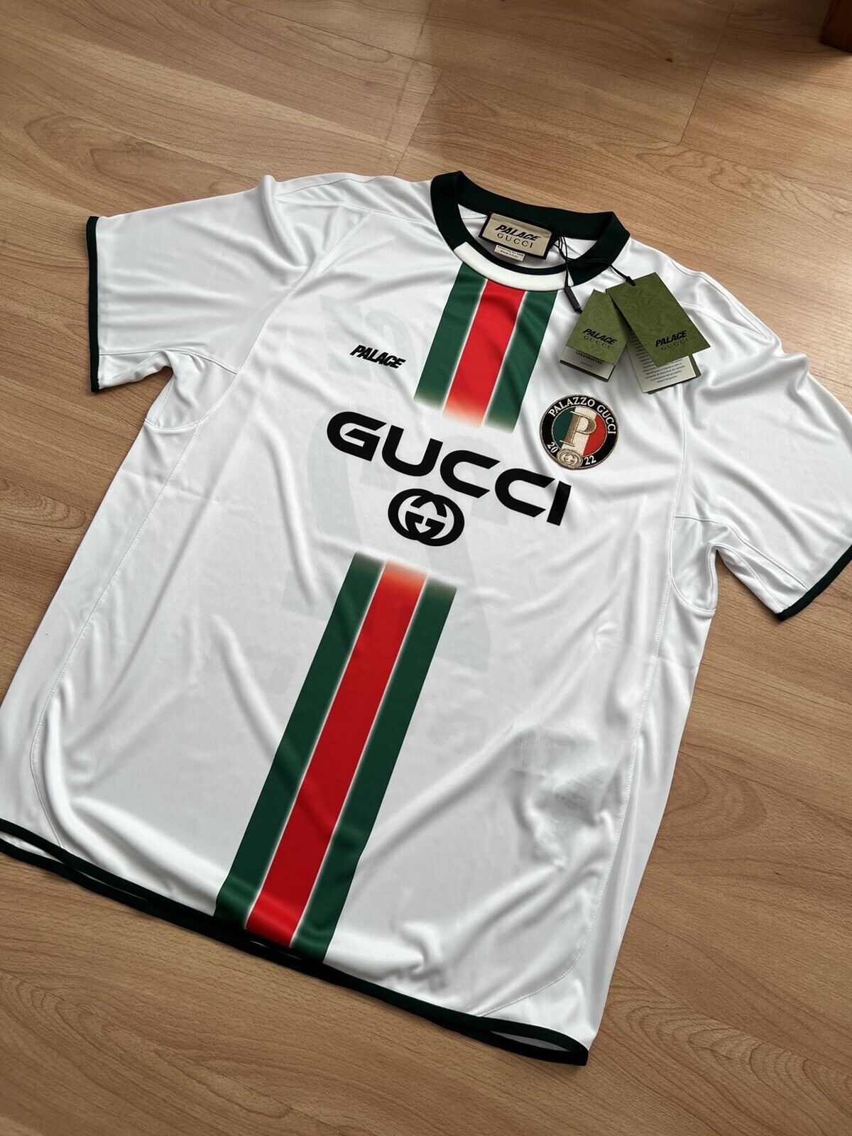 gucci x palace Printed football top technical jersey T-shirt size medium