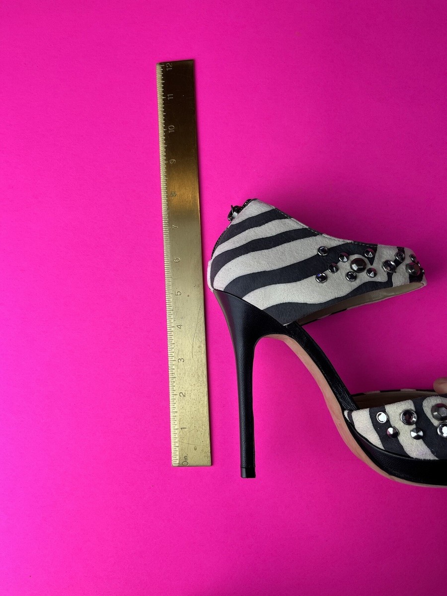 Jimmy Choo for H&M Women's Beautiful Monochrome Zebra Print Jimmy Choo for H&M Women's Beautiful Monochrome Zebra Print