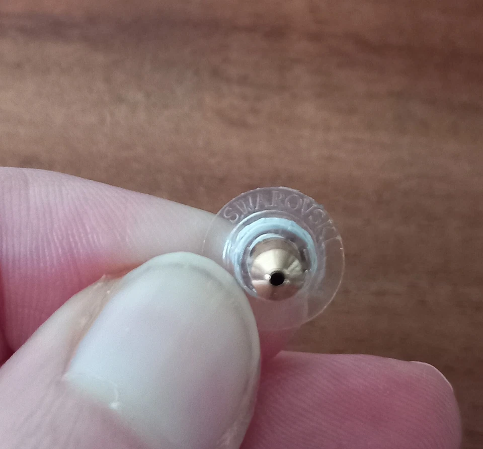 Orecchini oro rosa con cristalli Swarovski - Immagine 3 di 4