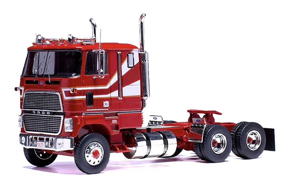 IXO MODELS 1976 FORD CL 9000 1:43 SCALE - Image 3 of 3