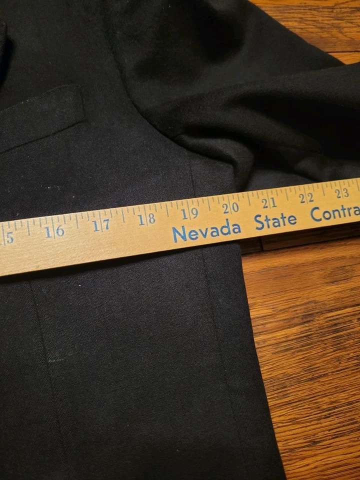 Hugo Boss Blazer 40s? (No Size) Cashmere 100% Loro Piana Jacket Sport Coat Black - Image 4 of 4