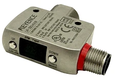 Keyence LR-ZB240CB Self-contained CMOS Laser Sensor M18 threaded mount w/ M12