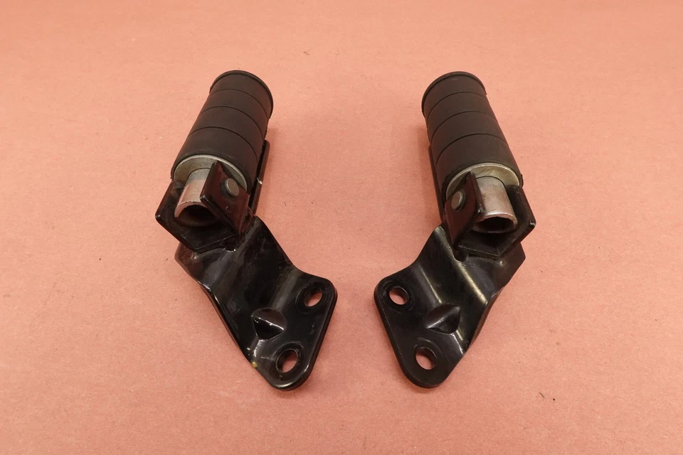 Juego de soporte de clavija de pasajero izquierdo derecho Suzuki Boulevard C50 VL800 2005-2009 Foto 4 de 4