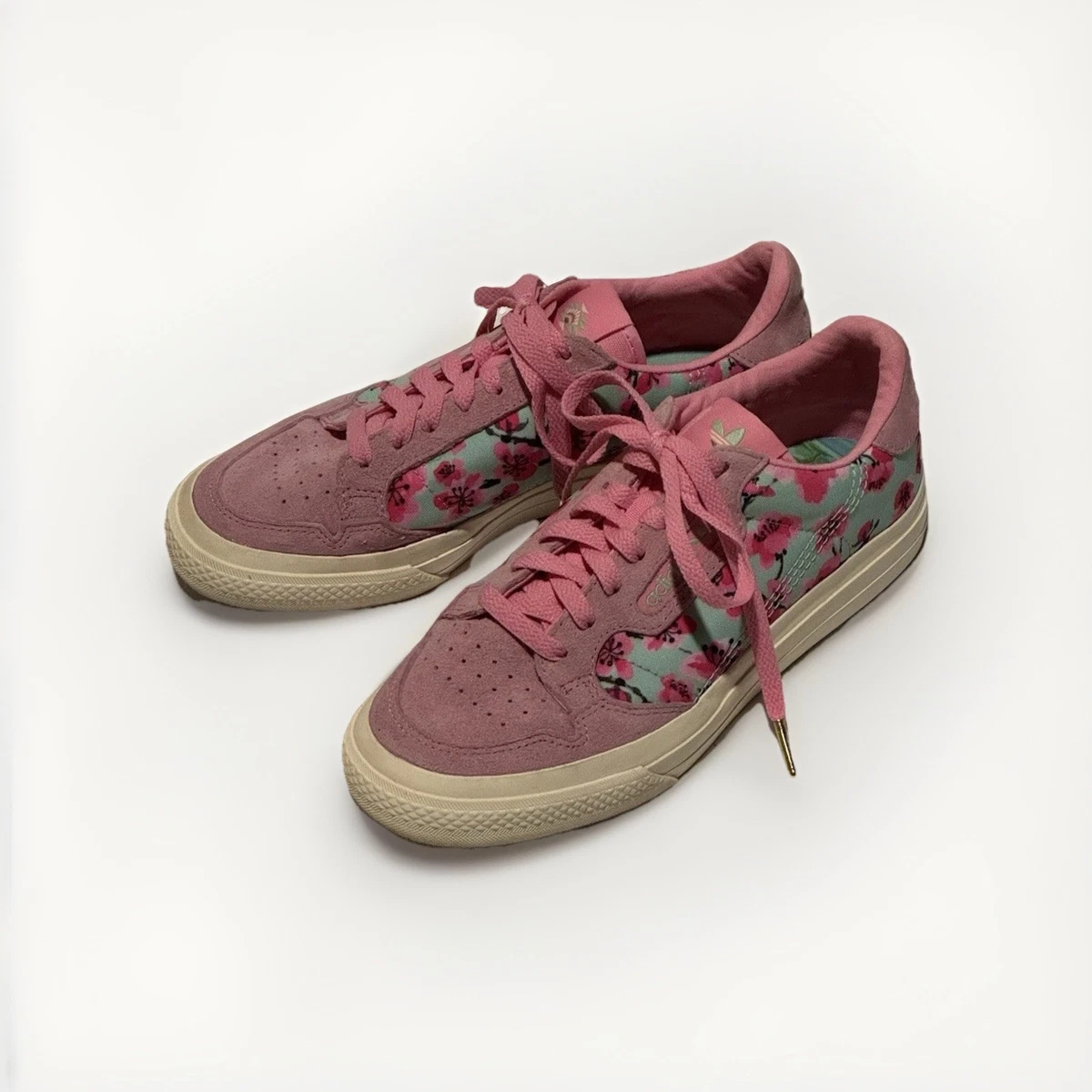 adidas gazelle silver green womens adidas Originals Continental 80 W Ftw