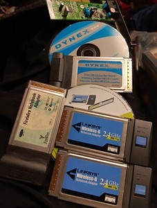 Dynex 2 Port e-SATA II ExpressCard adapter for laptop - model: DX-ESATL