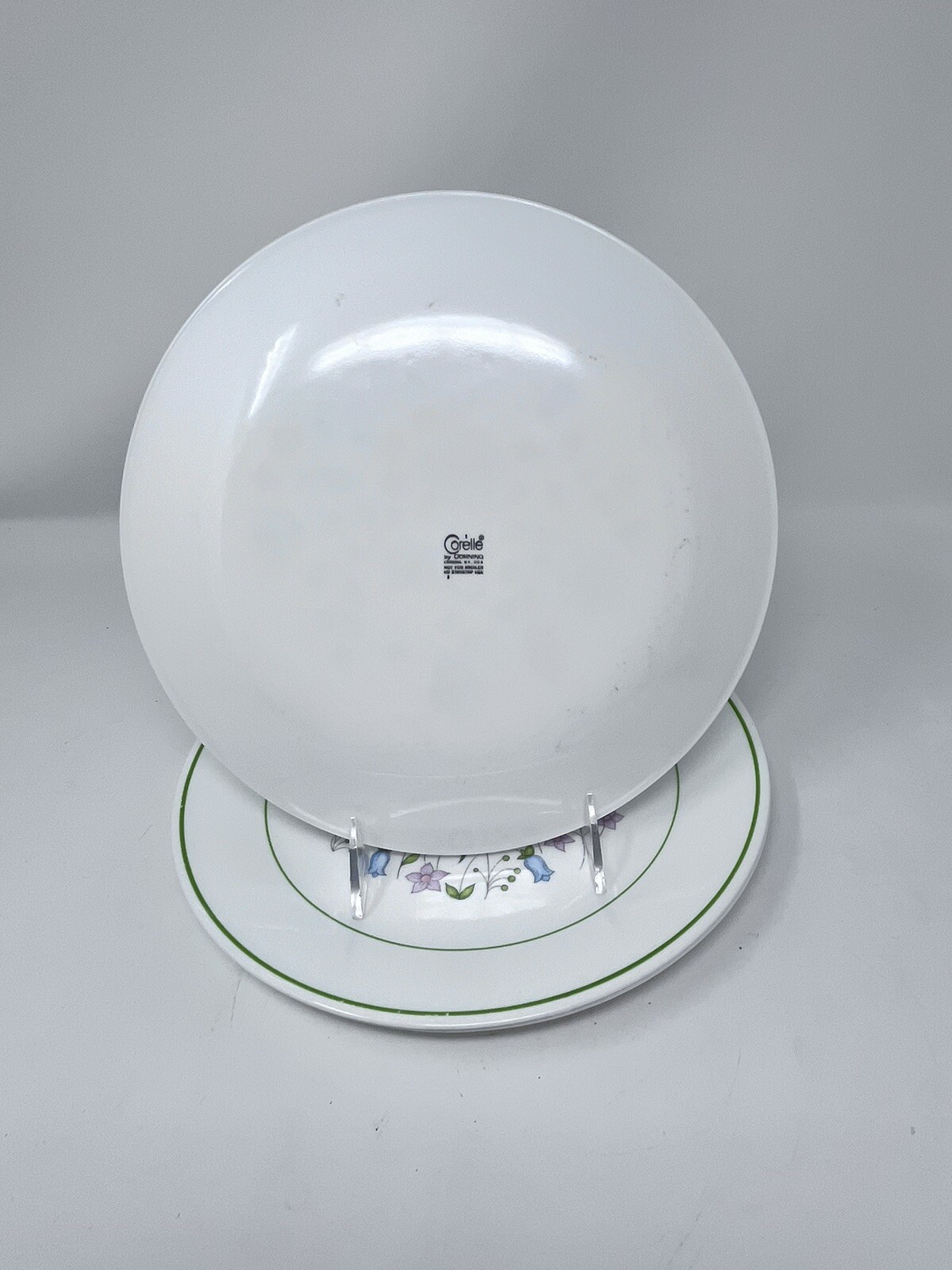 Corelle Meadow Dinner Plate 10-1/4" Green Trim Vitrelle