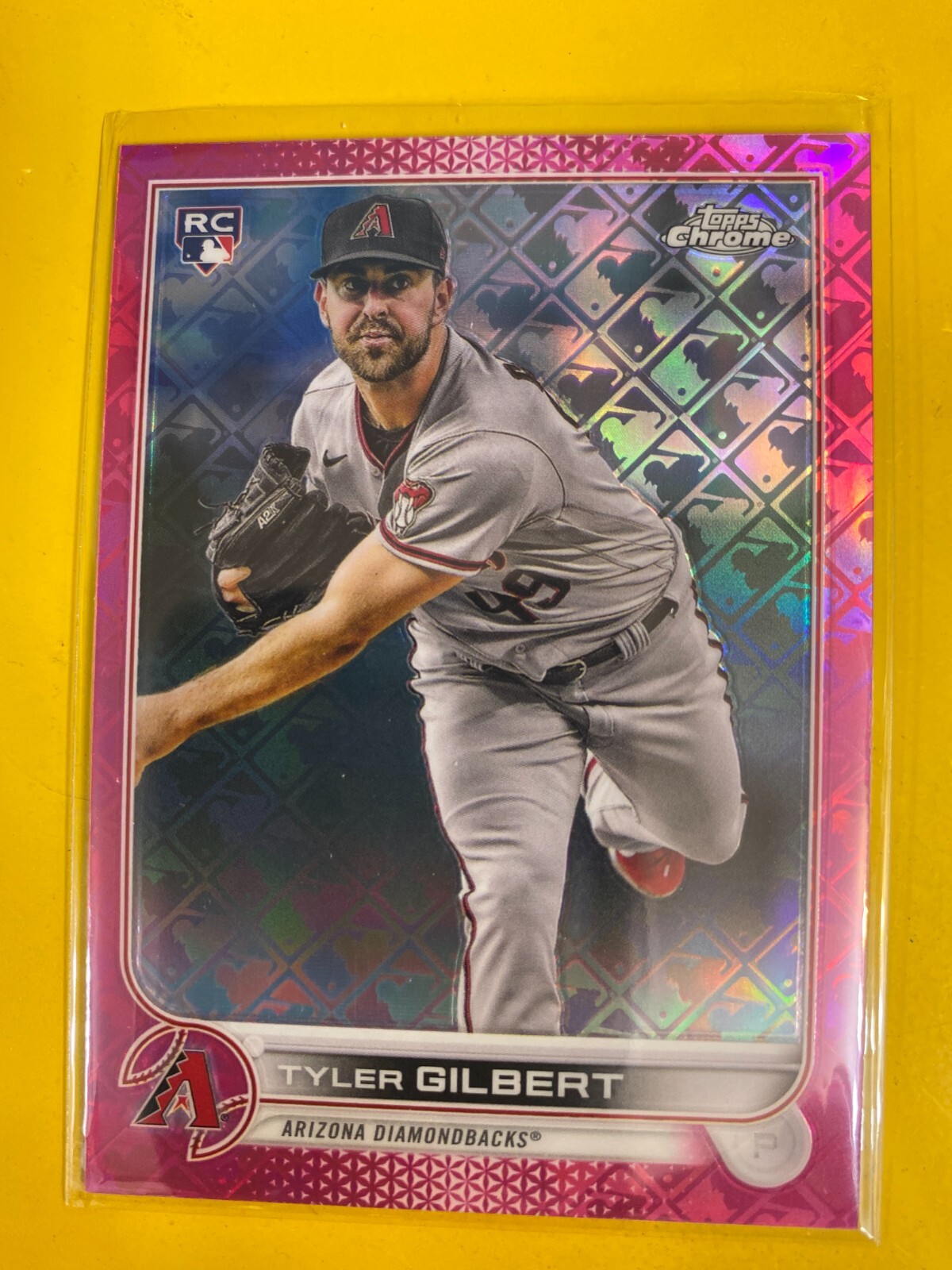 DA11243 2022 Topps Chrome Logofractor Pink #71 Tyler Gilbert ROOKIE #149/199