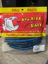 25 Big Bite Fishing Baits 5" Trick Stick Worms TS530 - 25 Per Pack - Black Blue