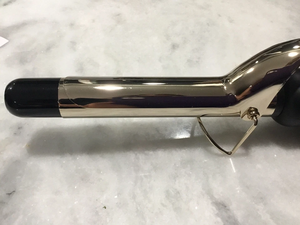 Hot Tools Professional 24K Gold 1'' Digital Curling Iron - Image 4 of 4