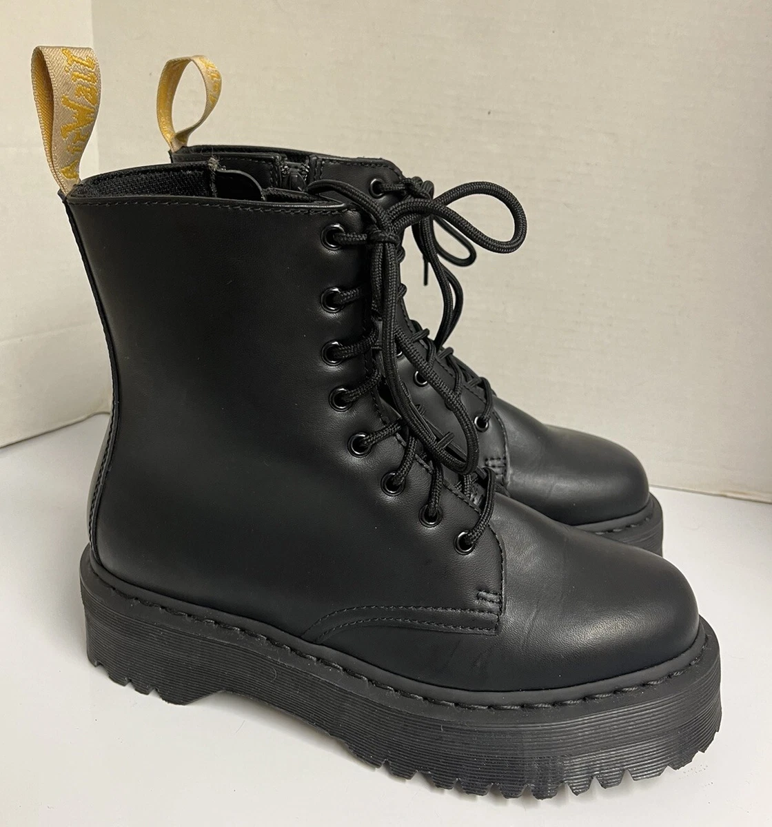 Dr. Martens Black Zip Boots for Men for Sale | Shop New  display picture 1