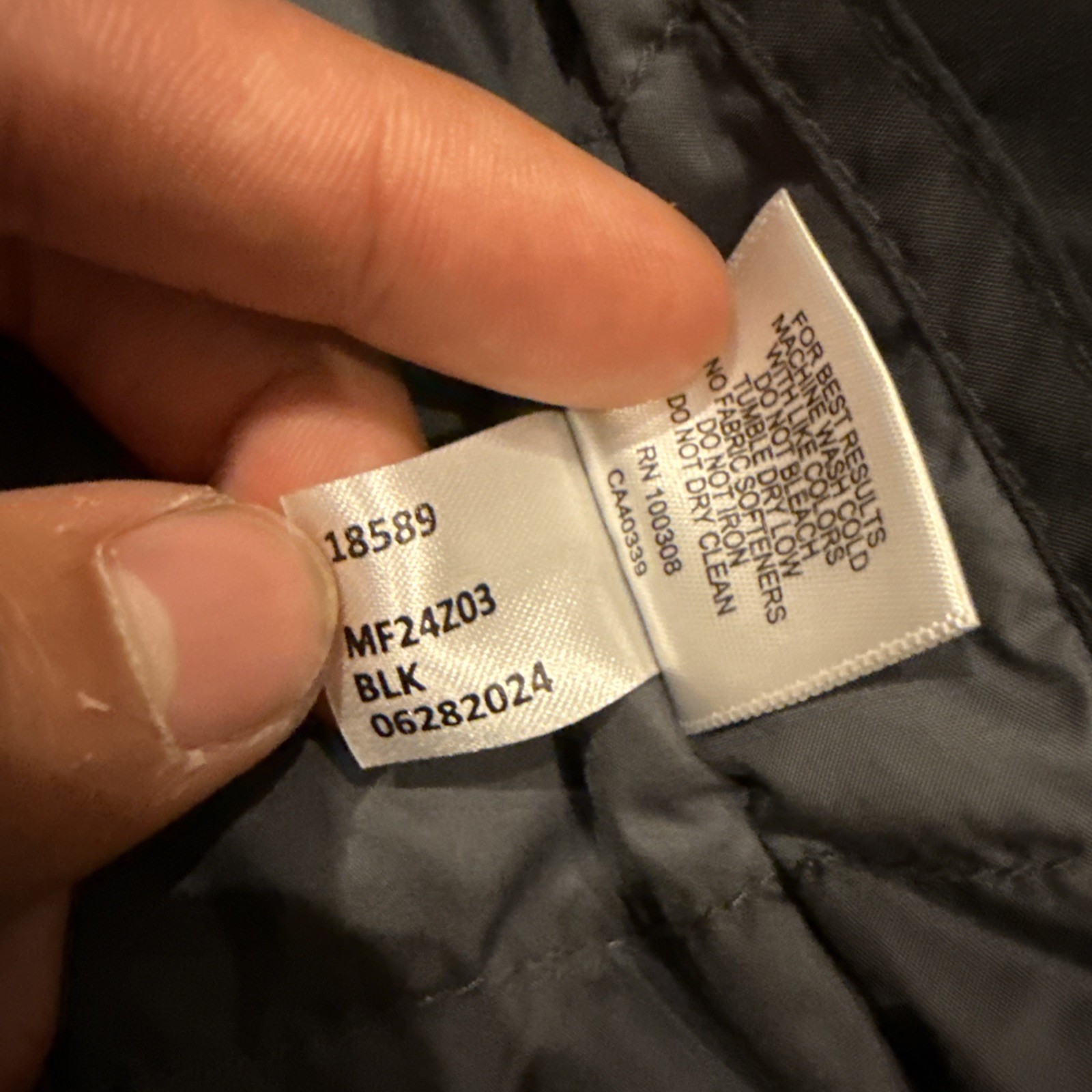 Peter Millar Polyester Norfolk Insulated Bomber J… - image 9