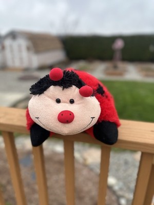 Pillow Pets Ms. Ladybug 18  Red & Black Soft Stuffed Folding Plush 2010 Original